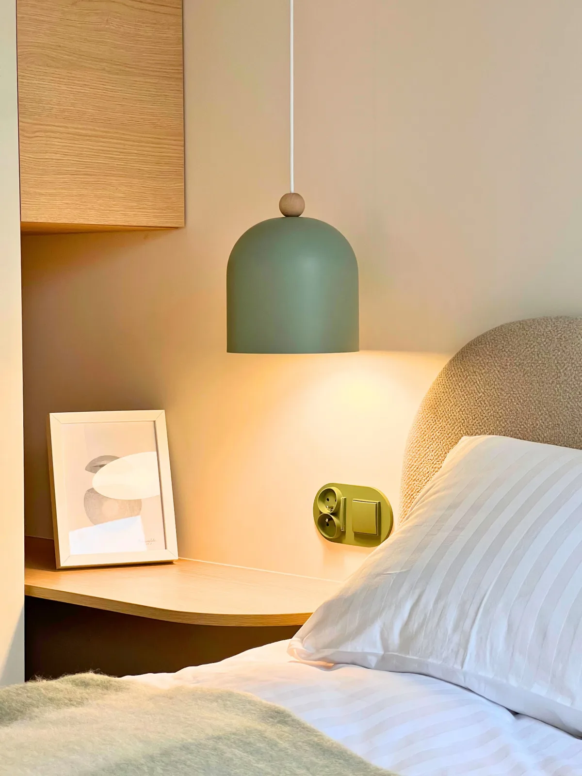 Komfortowy apartament przy plaży — łazienka z prysznicem
